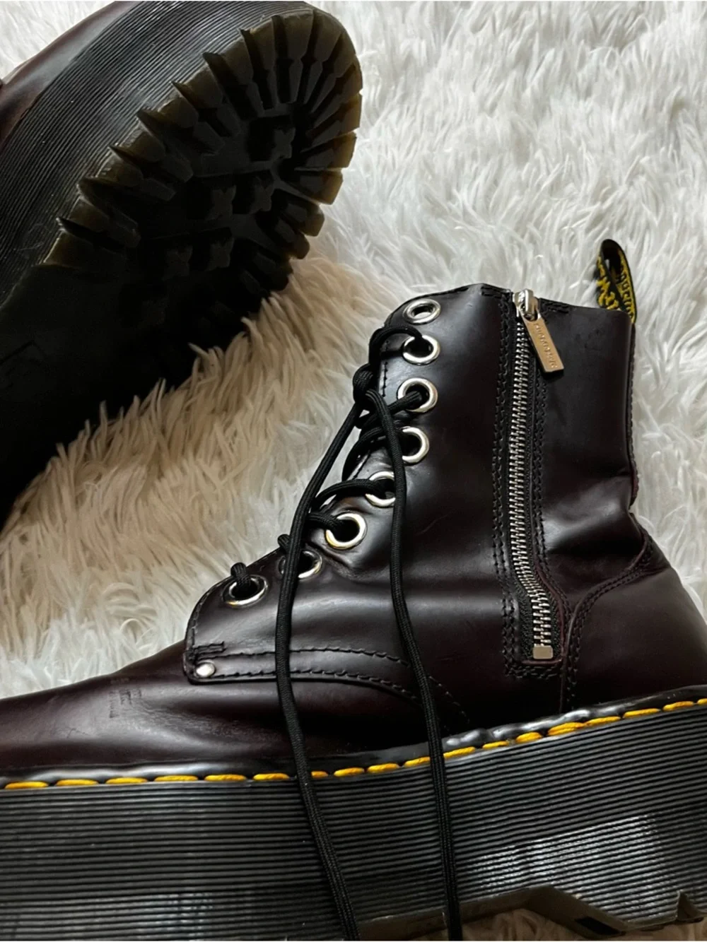 Dr. Marten Jadon Max Leather Platform Boots in Oxblood Atlas - Picture 9 of 15
